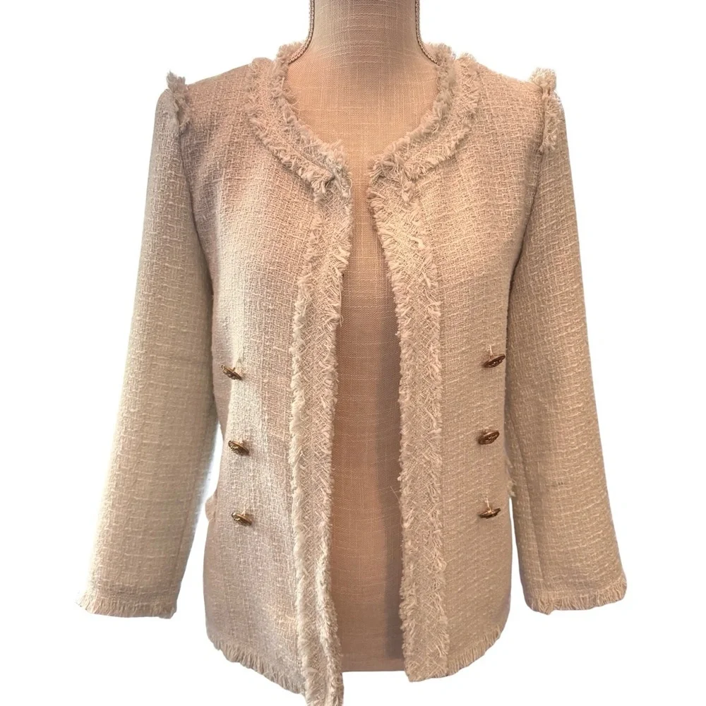 Vintage Cream Textured Jacket with Gold Buttons - Picture 2 of 8